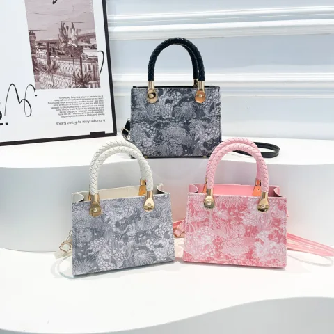 New Chinese StNew Summer Commuter Crossbody Bags,